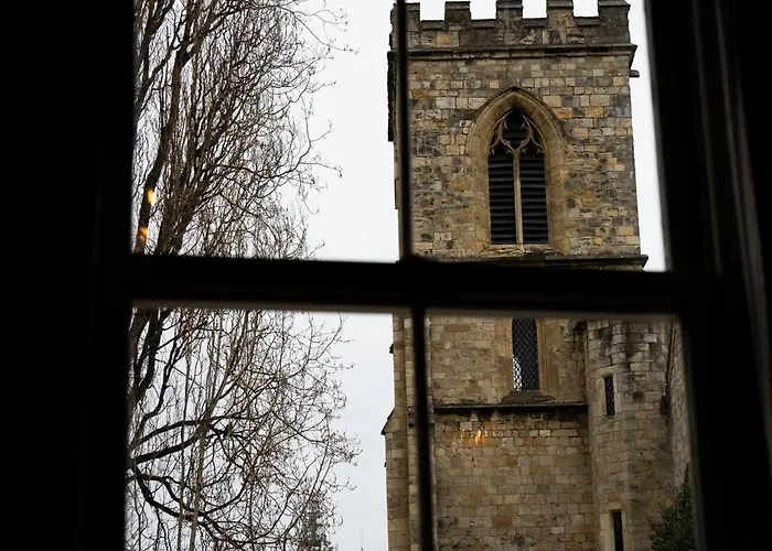 St Denys View With Free Parking *