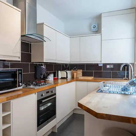 St Denys View With Free Parking Apartmán